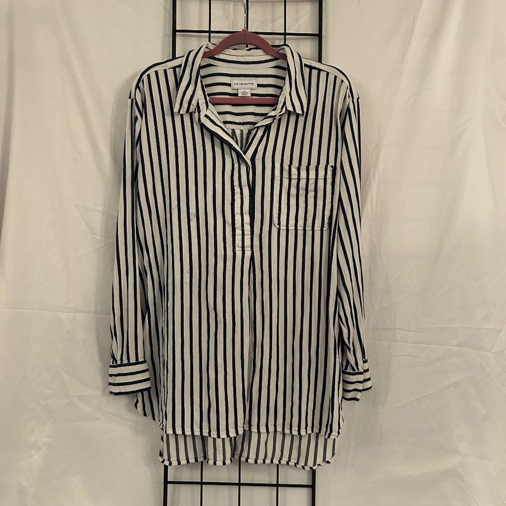 Liz Claiborne long sleeve, black and white striped button down tunic shirt, XL